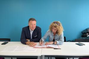 signature des 2 parties prenantes