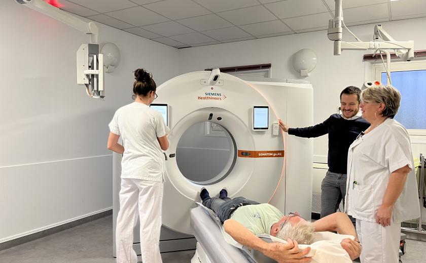 patient passant en scanner